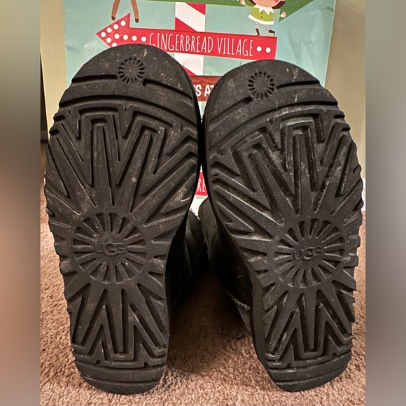 UGG Kristabelle Black Suede Sheepskin Fur Tall Winter Boots Size 6 - Picture 15 of 15